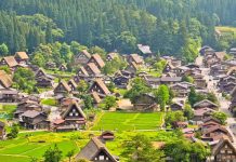Du lịch Nhật Bản khám phá ngôi làng cổ Shirakawa-go và Gokayama