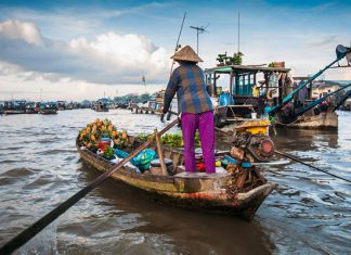 Du lịch chợ nổi Cái Răng - Cần Thơ, thưởng thức ẩm thực ngon quên lối về